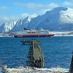 Og As * Sortland